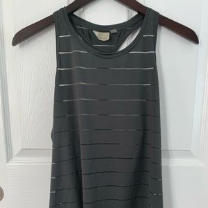 Athleta Chi racerback tank size M